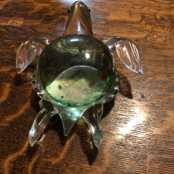 Lenox Art Glass Green Turtle with Gold Flecks - Picture 3 of 3